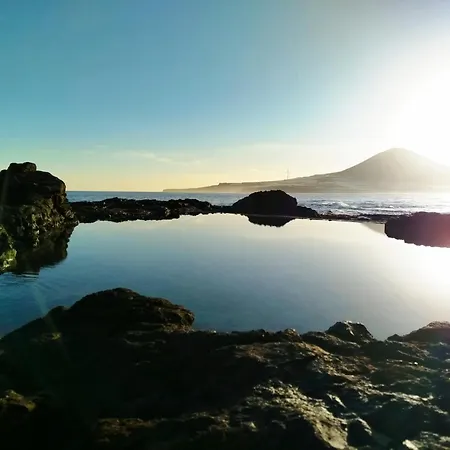 Natura Punta Frente Al Mar Con Entrada Directa A Piscinas Naturales Volcanicas